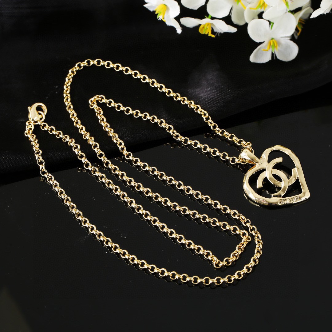 CHANEL🇫🇷Xiaoxiang Heart💗Necklace