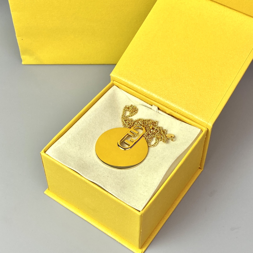 Fendi Earrings