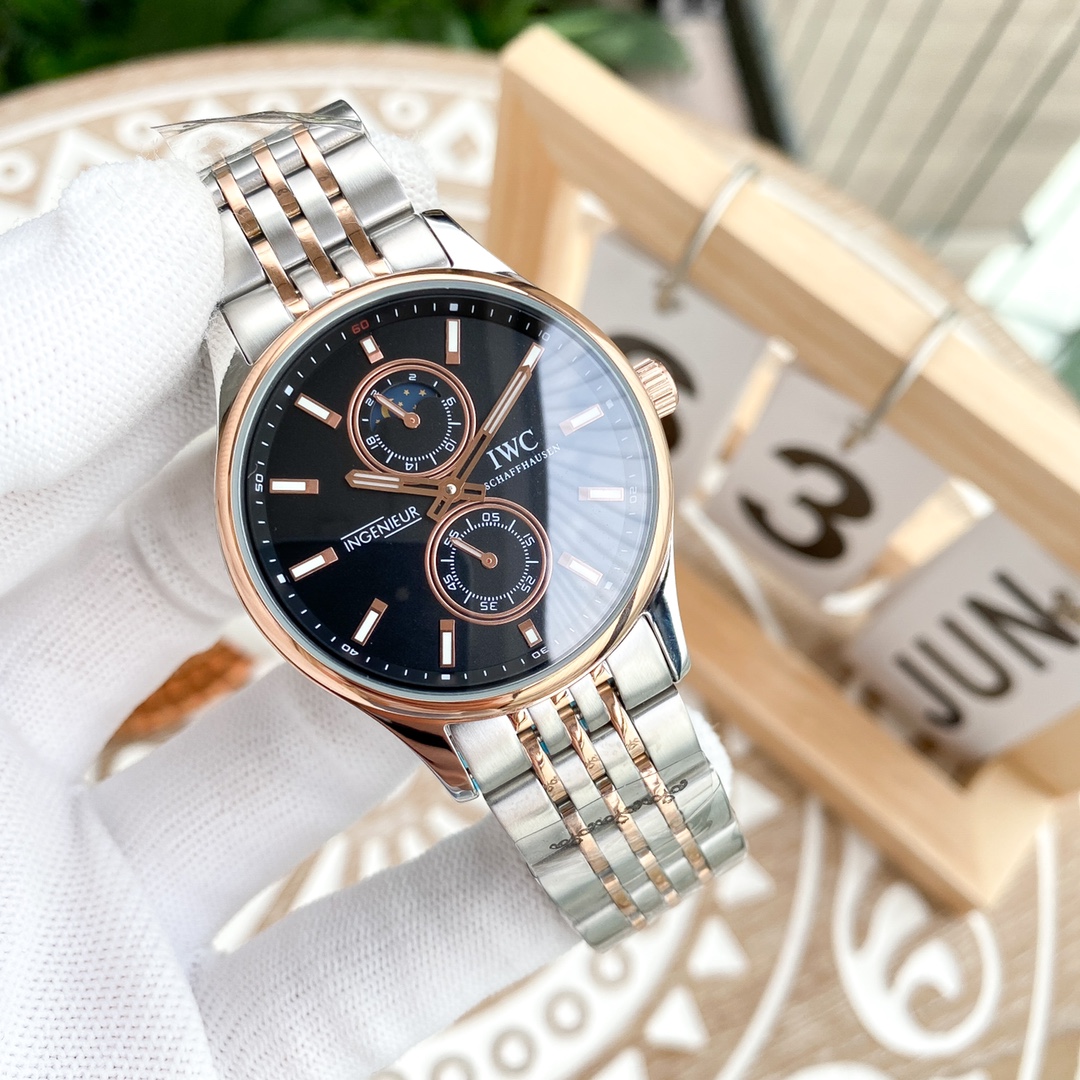 IWC- Fine men's watches Fully automatic mechanical movement, top 316 steel case and strap