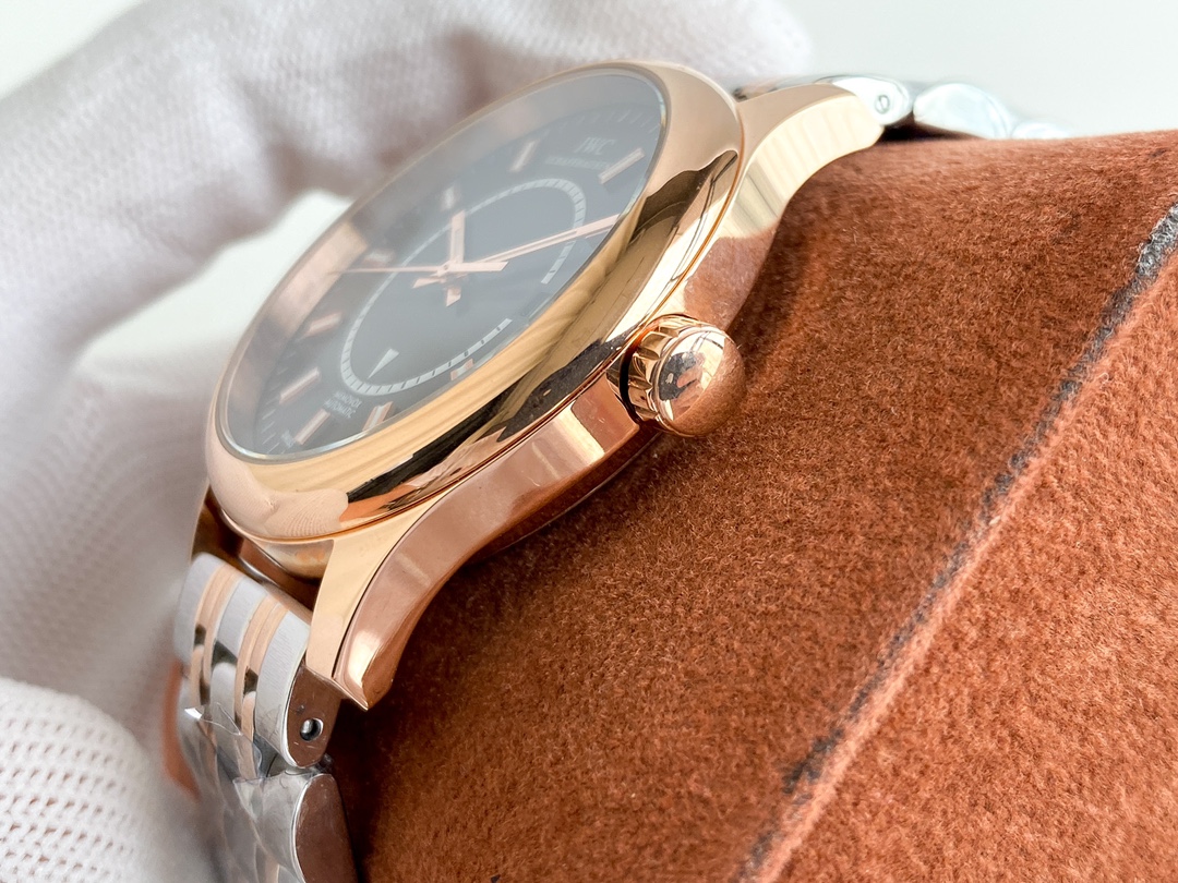 IWC- Fine men's watches, classic big three hands design, exquisite skills