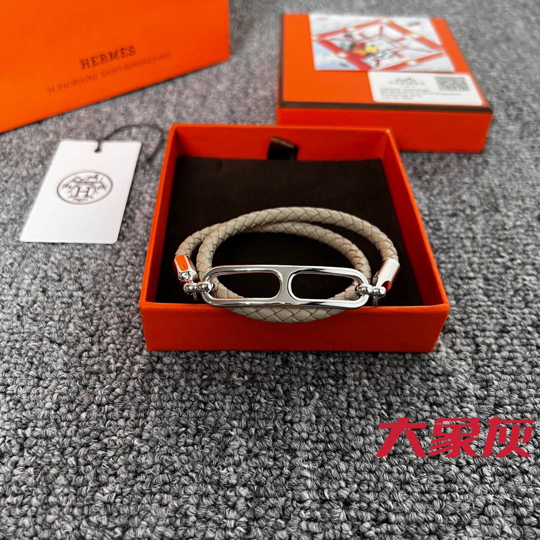 Hermes bracelet