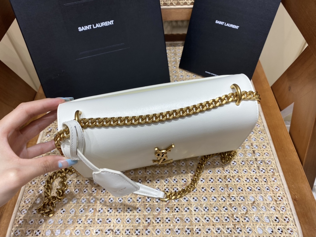 SAINT LAURENT 𝑺𝒖𝒏𝒔𝒆𝒕 𝟮𝟮𝒄𝒎 #442906Original leather