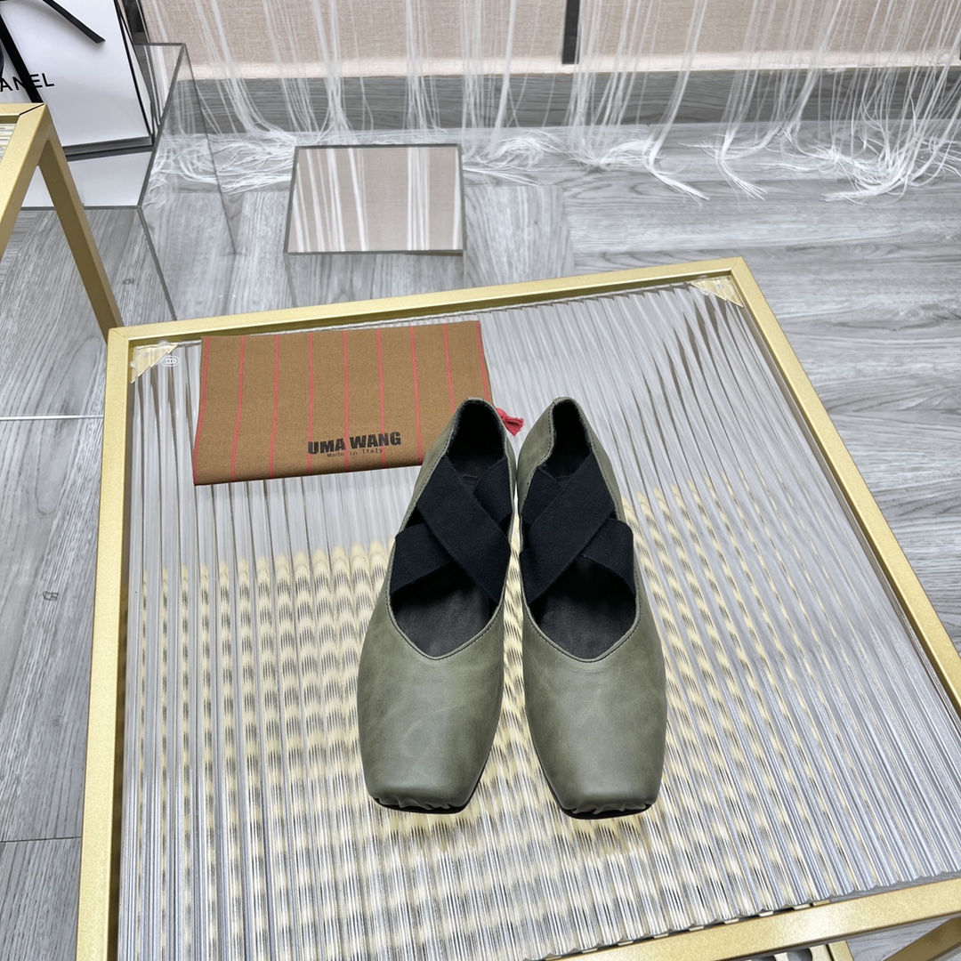 𝐔𝐌𝐀 𝐖𝐀𝐍𝐆｜𝟐𝟎𝟐𝟑/𝐒𝐒 𝐧𝐞𝐰  UMA WANG classic models retro do old ballet shoes