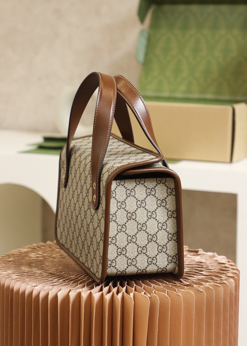 GUCCI 𝐇𝐨𝐫𝐬𝐞𝐛𝐢𝐭 ❶❾❺❺Original leather horsebit small square bag #627323