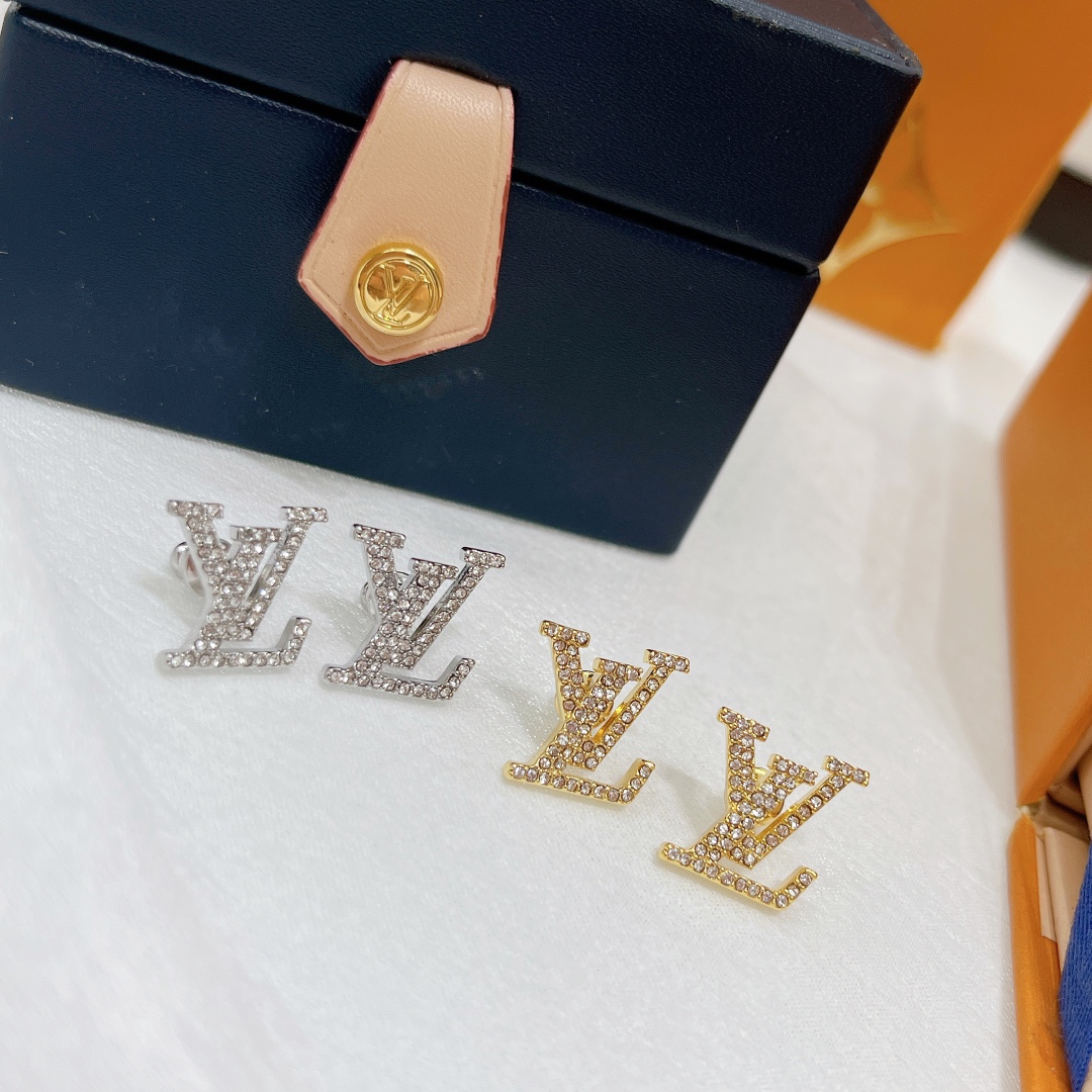 Louis Vuitton Spring/Summer LV monogram earrings in yellow gold and white gold