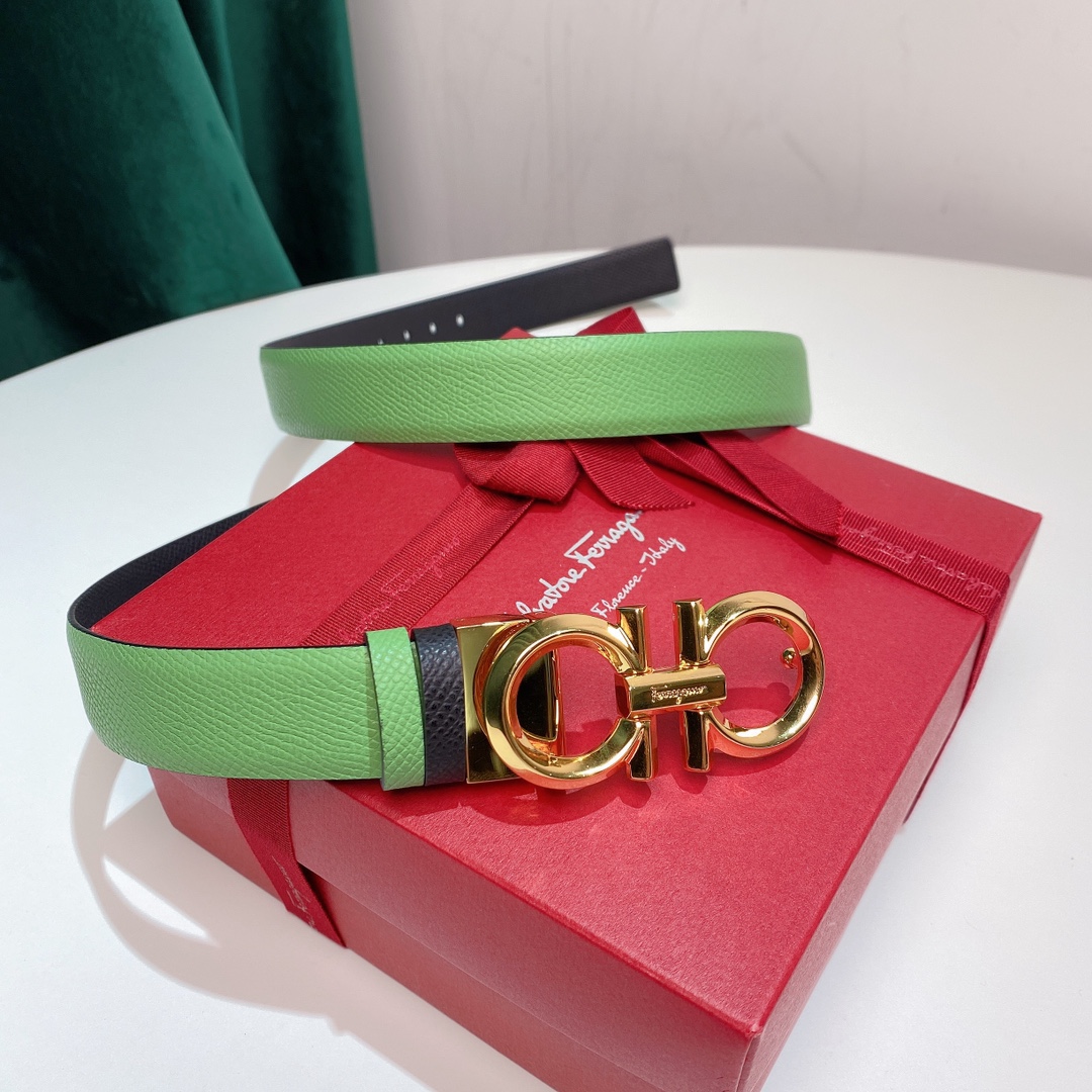 FERRAGAMO Ladies Reversible Top Grain Leather Belt