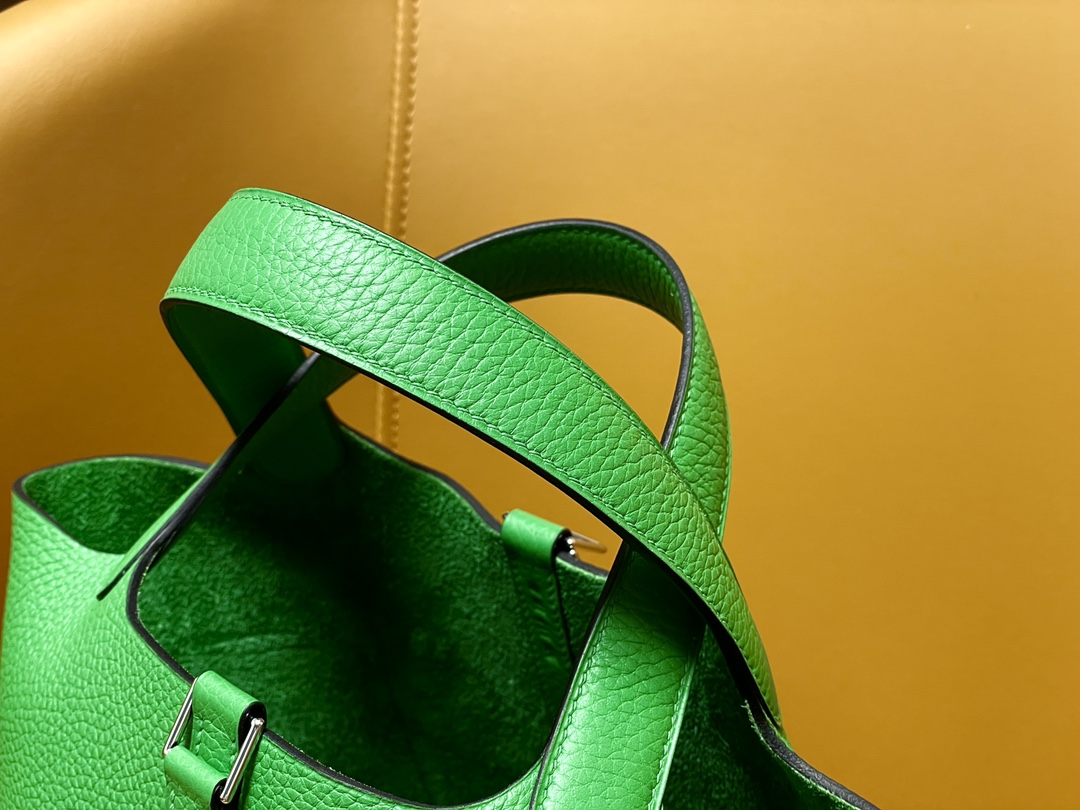 picotin18 bamboo green tc leather silver buckle