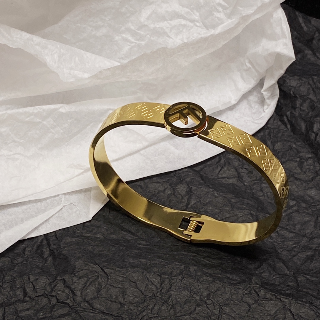 Fendi bracelet