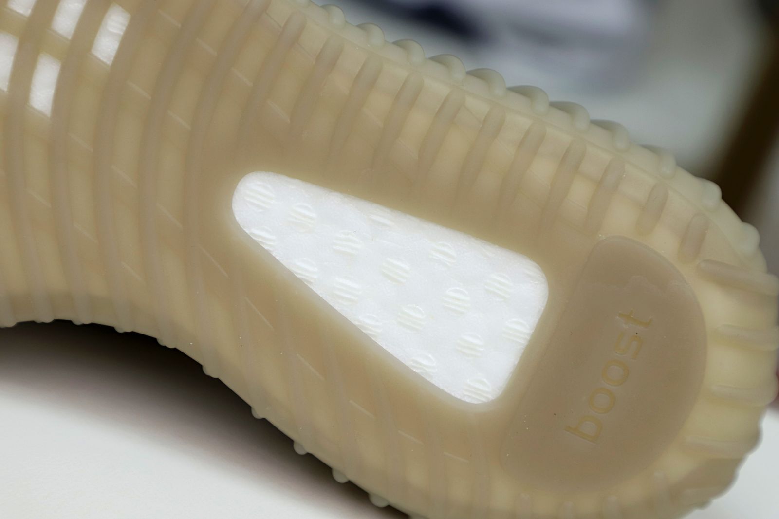 Yeezy boost 350 v2 slate