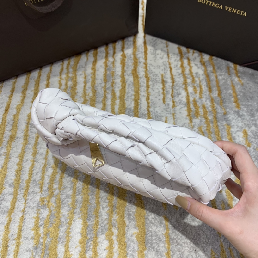 Bottega Veneta  🆕NEW🆕 JODIE #651876