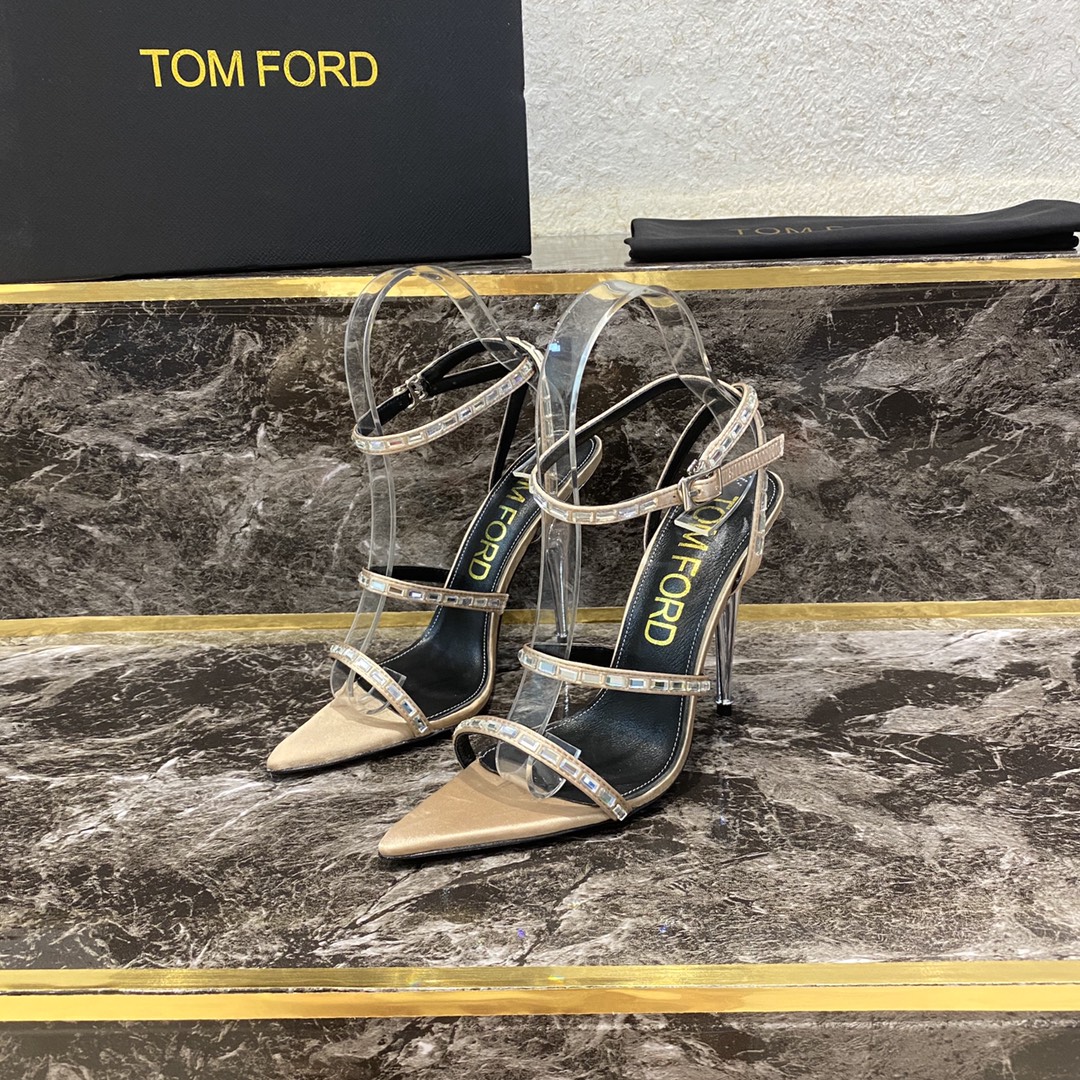 TOM FORD Spring/Summer 2020 counter main new products, pointed toe a word straps back hollow high heel sandals