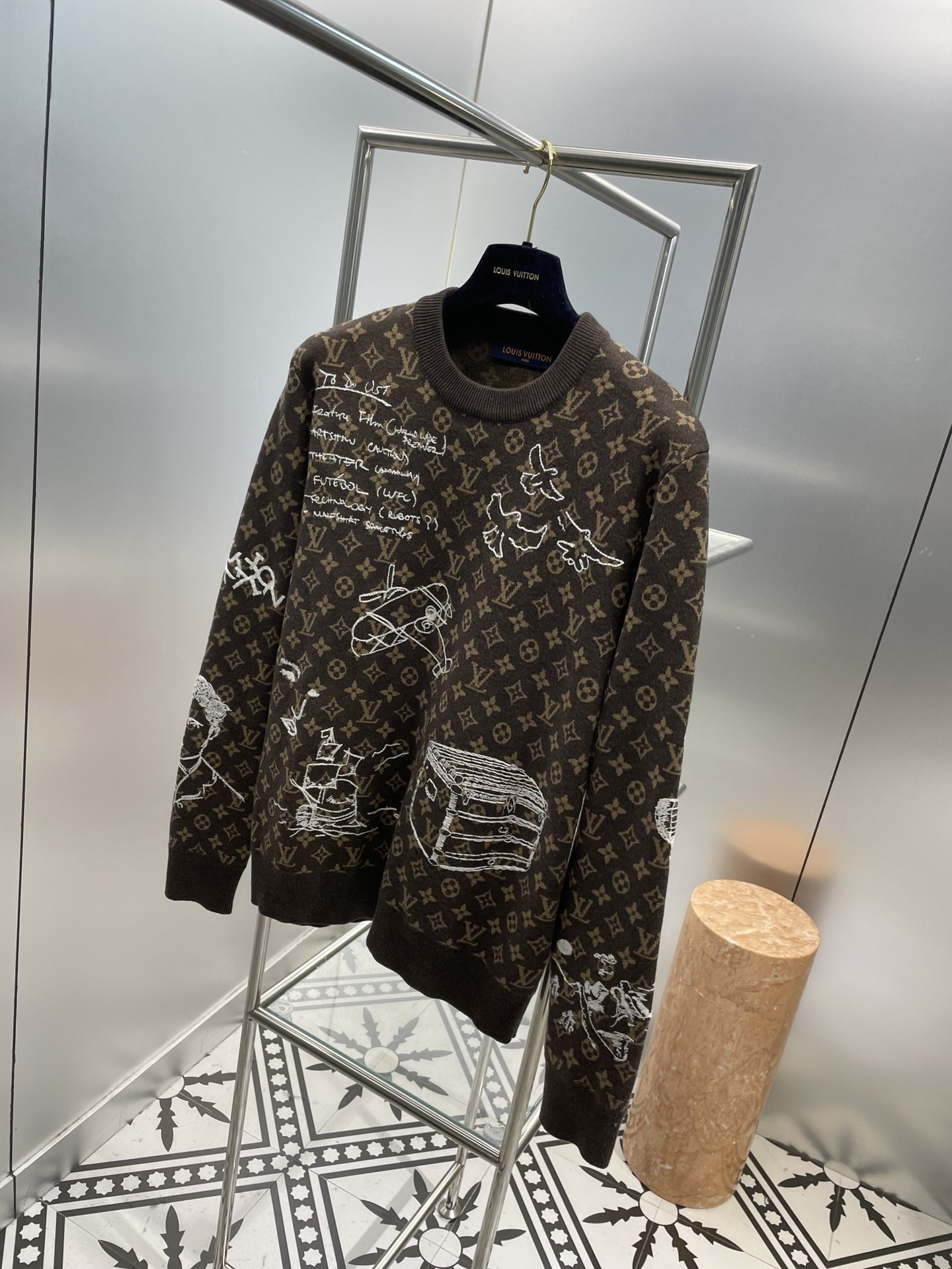 Louis Vuitton Full body LVSE MONOGRAM crew neck shirt
