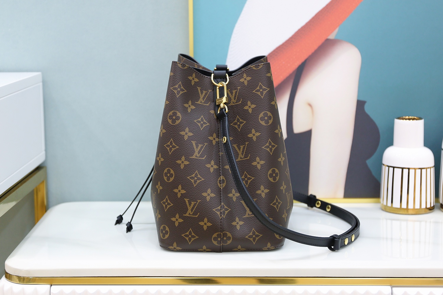 Louis Vuitton 𝙉𝙀𝙊𝙉𝙊🇫🇷French original material M44020