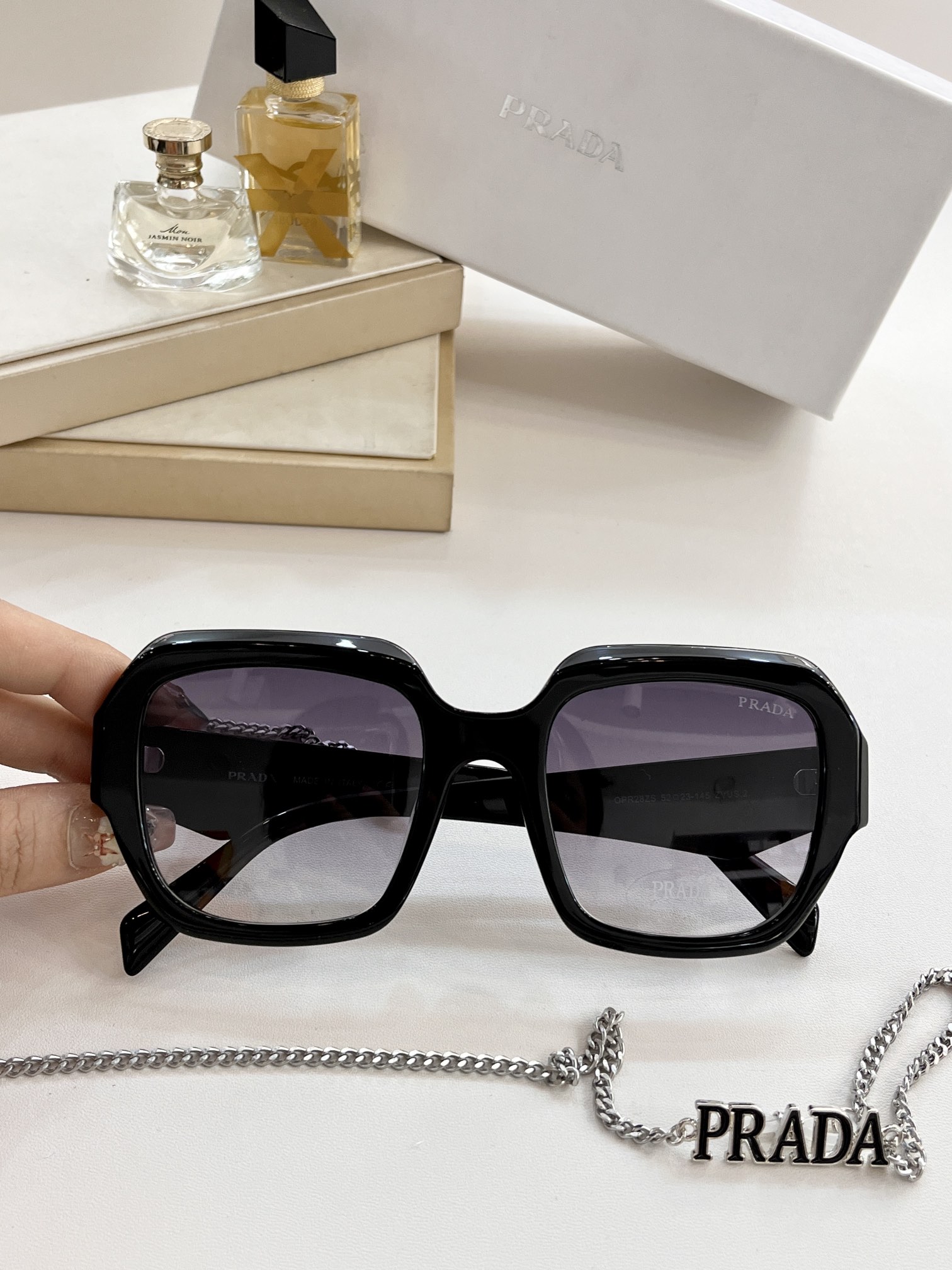 PRADA  MODEL：OPR28ZS