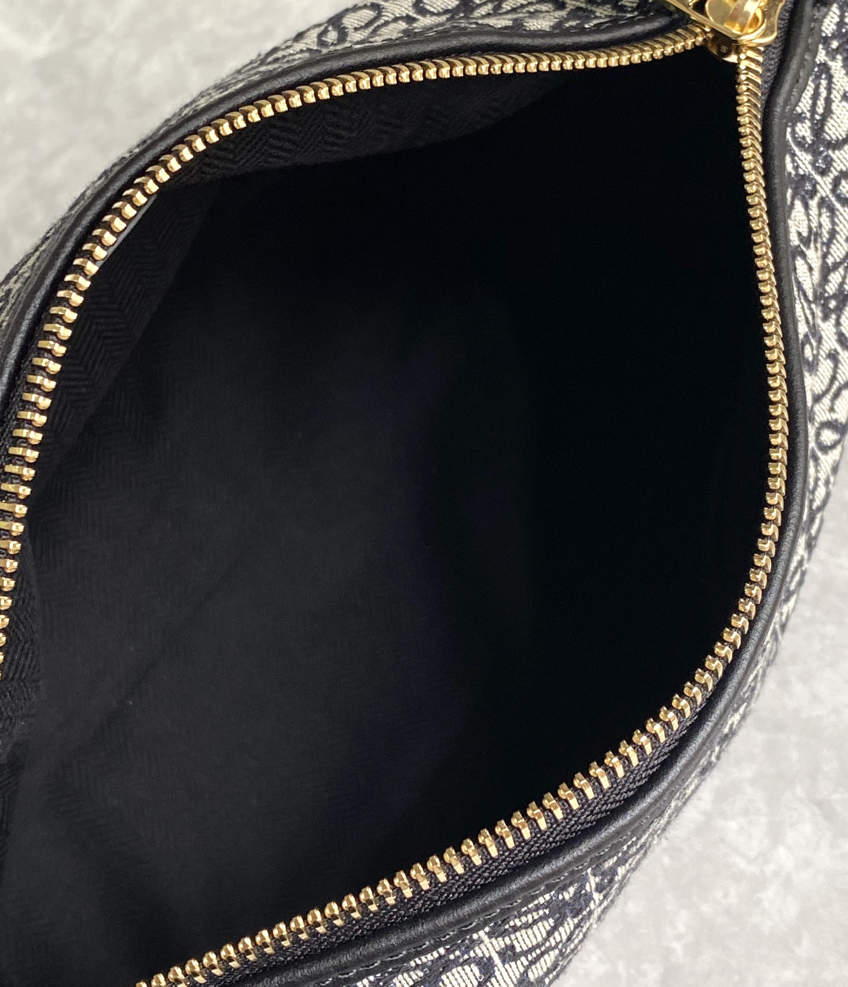 LOEWE cubi bento bag