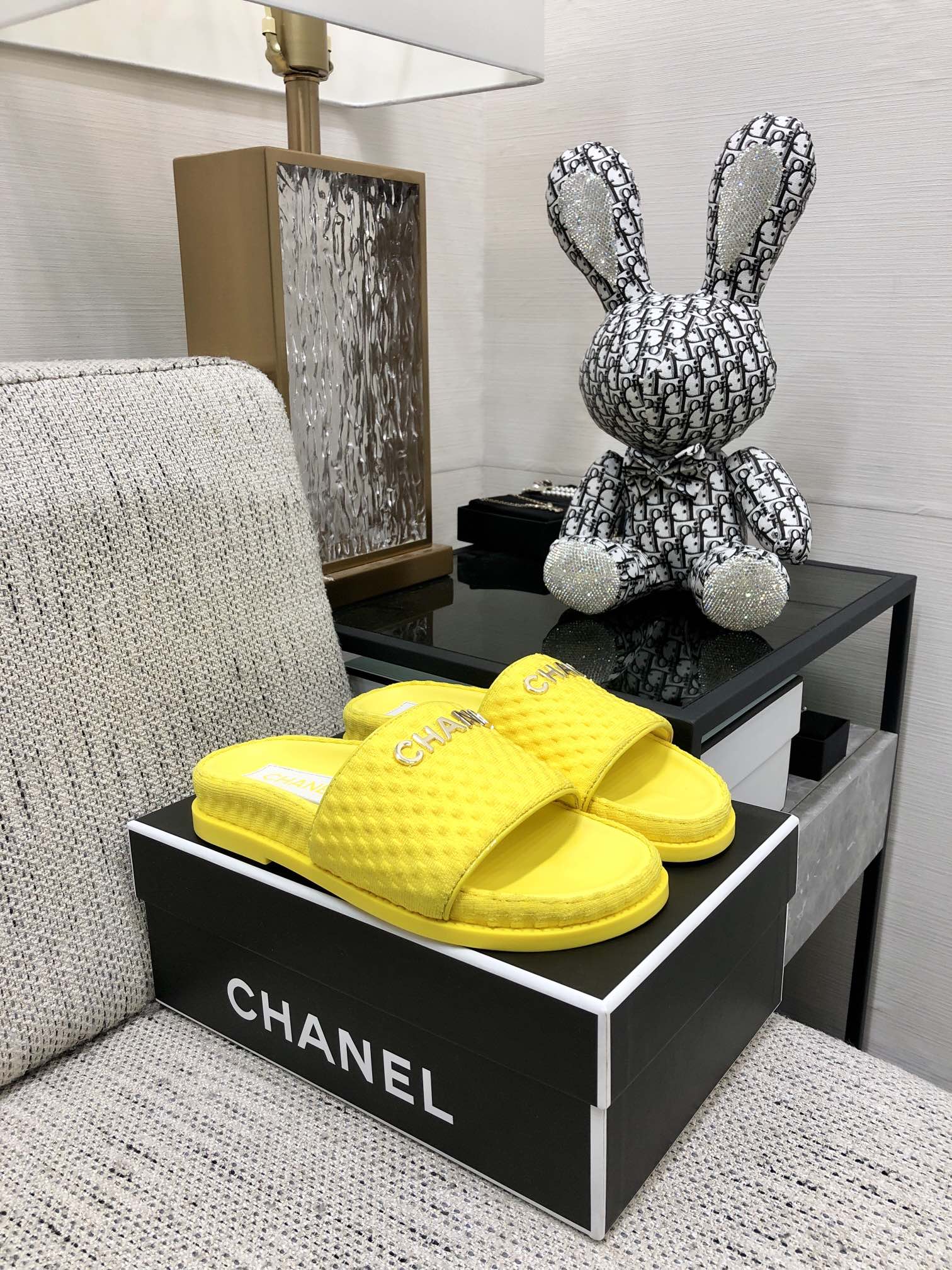 CHANEL 2022 early spring latest honey slippers fashion versatile series imported sheepskin cushioned feet