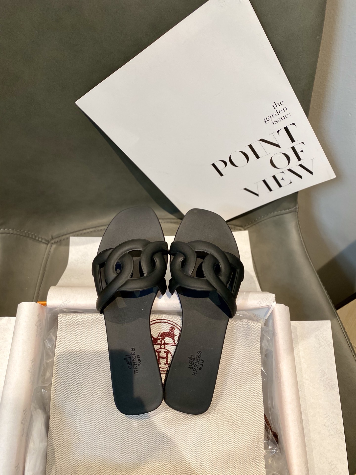 Hermes Pig Nose Classic Slippers