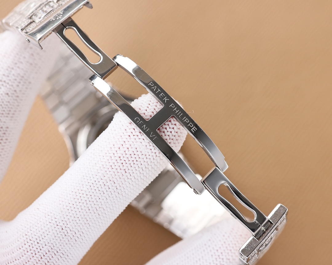 Patek Philippe Platinum Nautilus Watches