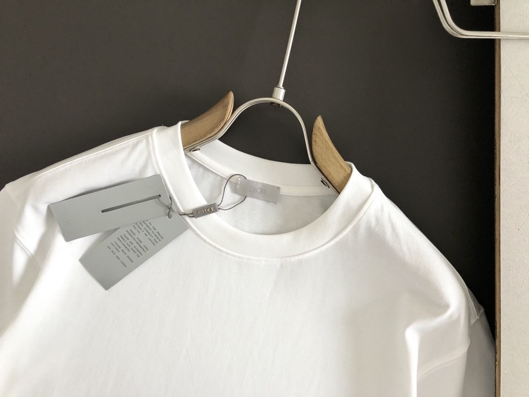 Dior Cartoon embroidered fine cloth t-shirt