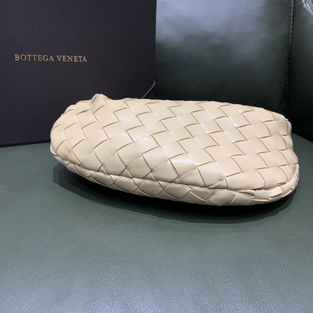 Bottega Veneta  🆕NEW🆕 JODIE #651876