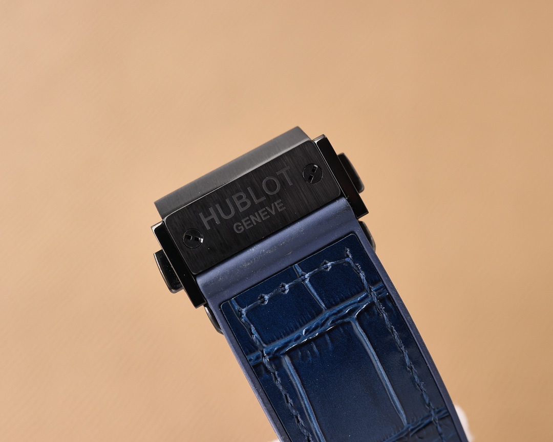 Hublot. Big Bang Chronograph SPIRIT OF BIG BANG Series Watch