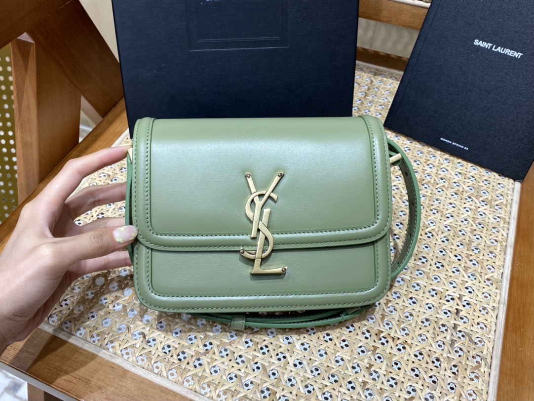 SAINT LAURENT 𝑺𝑶𝑳𝑭𝑬𝑹𝑰𝑵𝑶 𝑩𝑶𝑿 🎐.「avocado green」#：634306