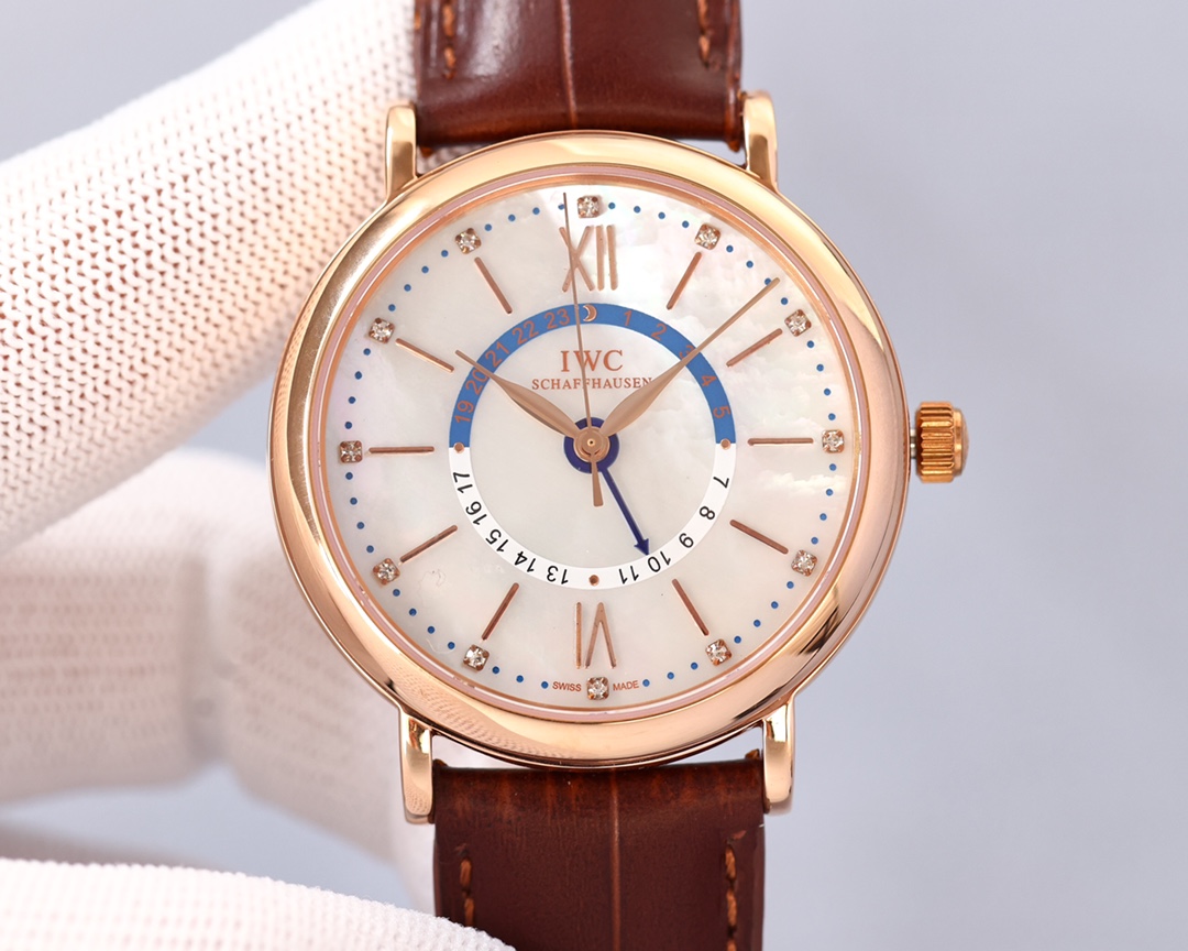 IWC- Portofino Men's Watch Movement EAT2836 in imported calfskin