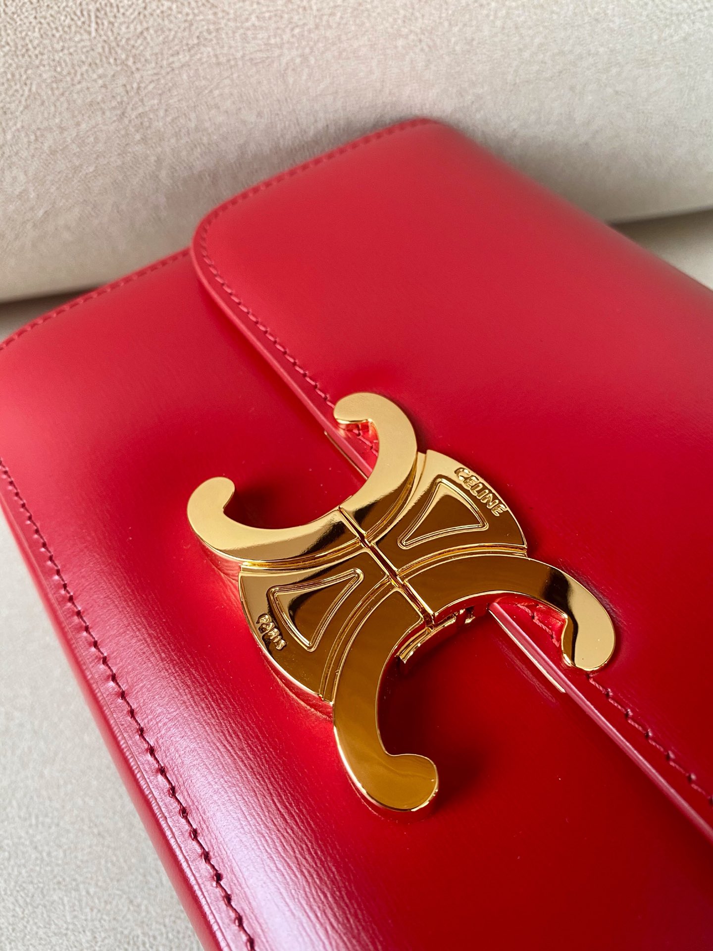 𝐂𝐞𝐥𝐢𝐧𝐞 Triomphe teen 18.5cm