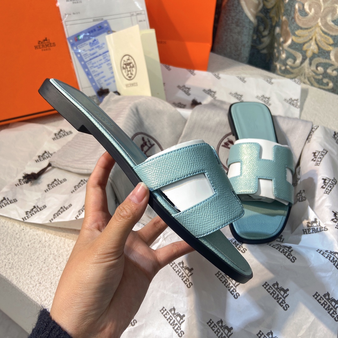 Hermes slippers