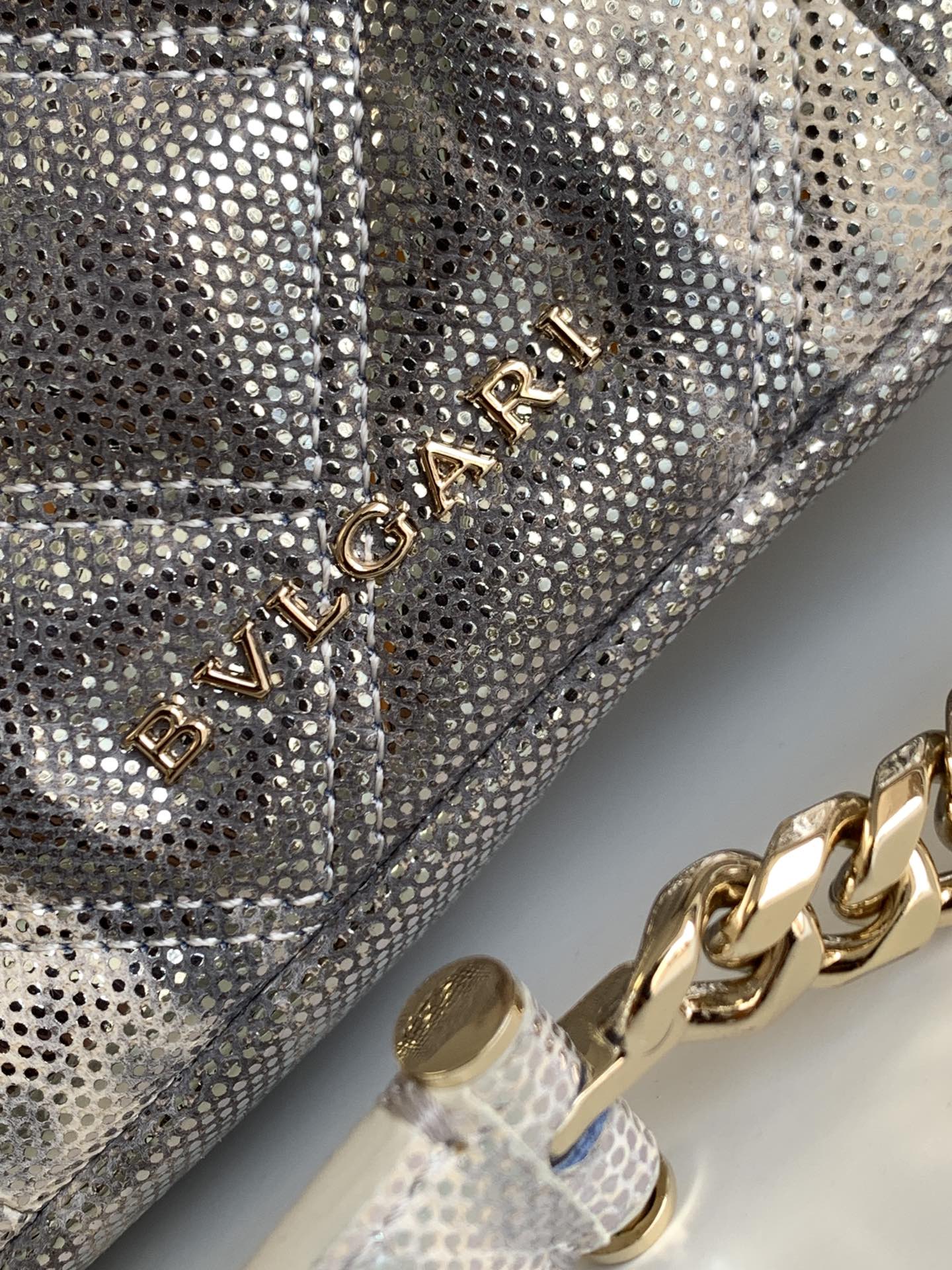 BVLGARI  Sprpenti Cabochon