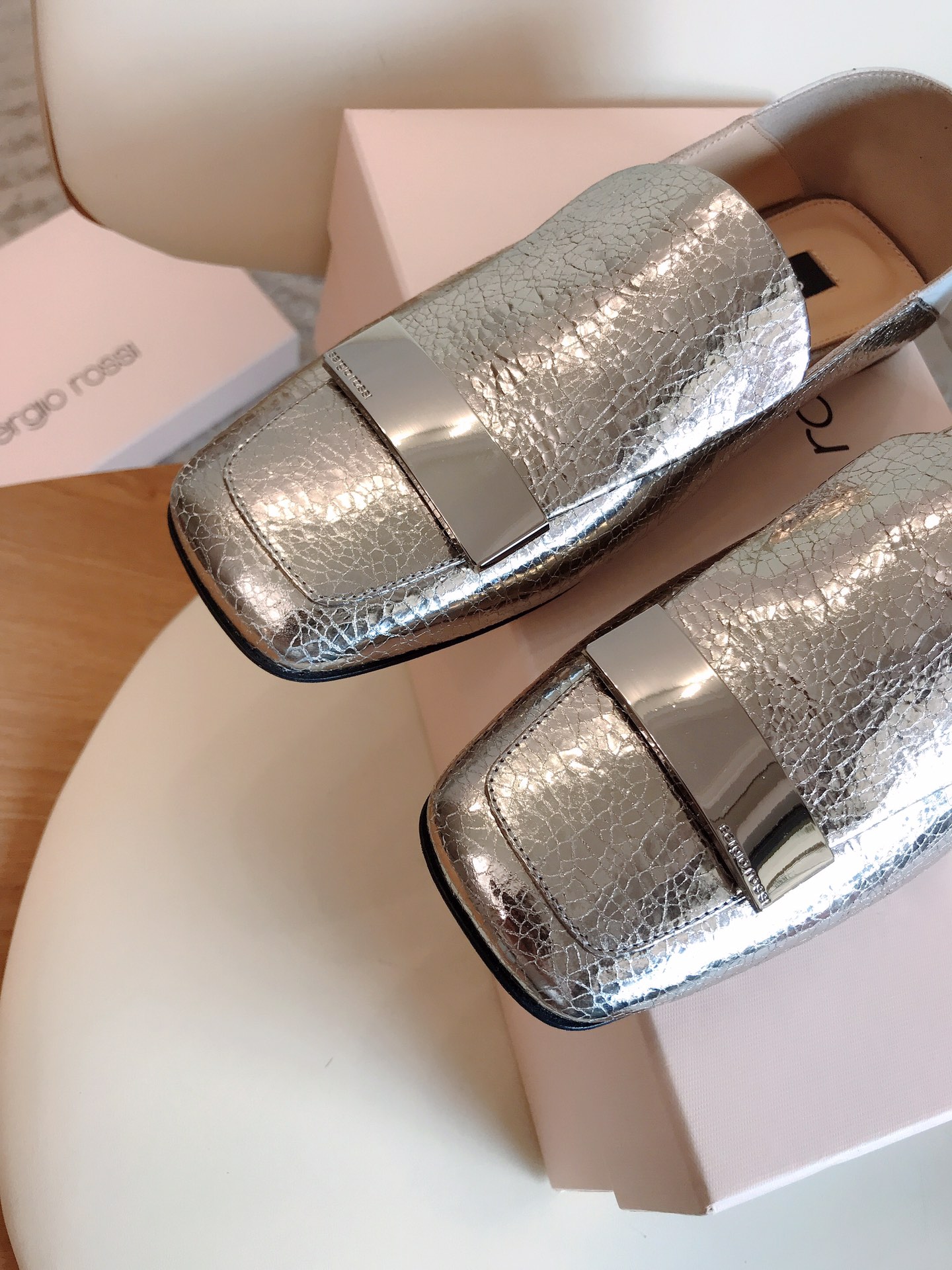 𝐒𝐇𝐔𝐒𝐇𝐔𝐓𝐎𝐍𝐆｜𝟐𝟎𝟐𝟑/𝐒𝐒 𝐧𝐞𝐰 The most bow-tied and best-looking shoe of the year