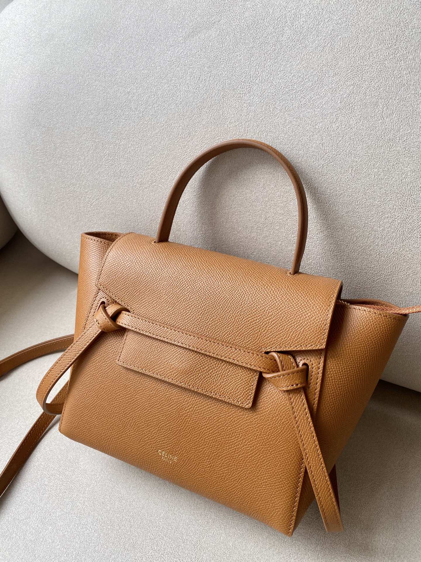 𝐂𝐞𝐥𝐢𝐧𝐞 Belt Bag Catfish Bag Small Grained Calfskin