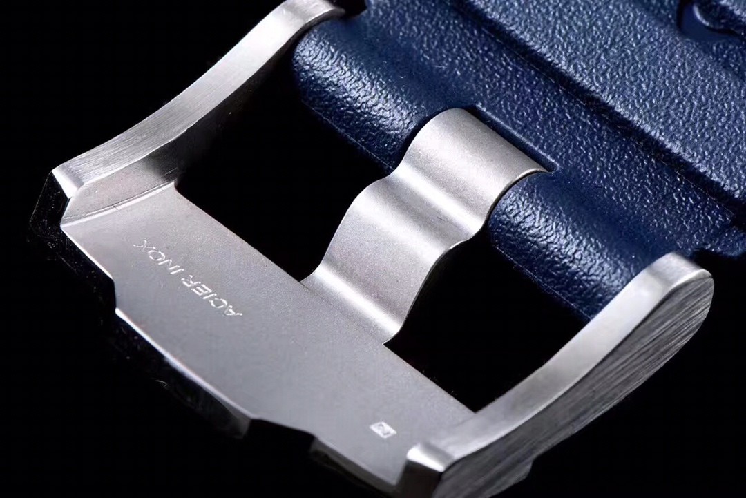 Audemars Piguet Royal Oak Offshore series mechanical men’s Watch V 8 version, Color series