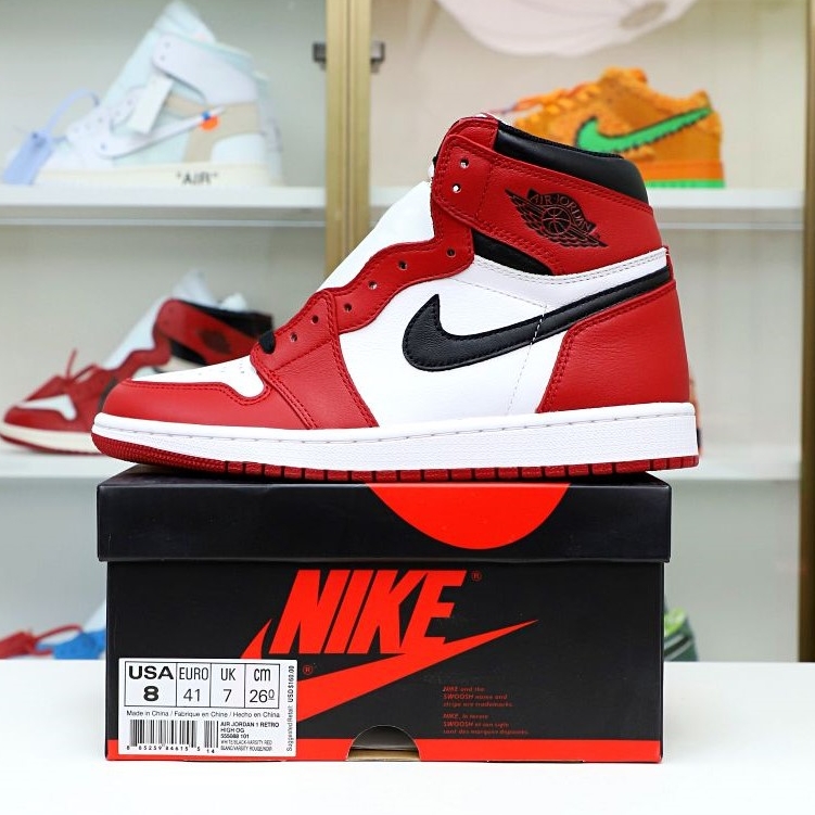 AIR JORDAN 1 RETRO HIGH OG CHICAGO 2015