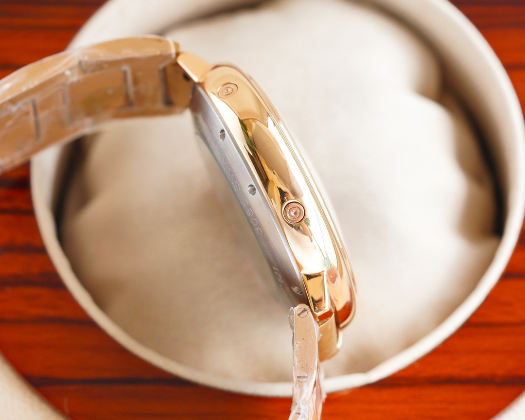 Cartier Fine Men's Watches