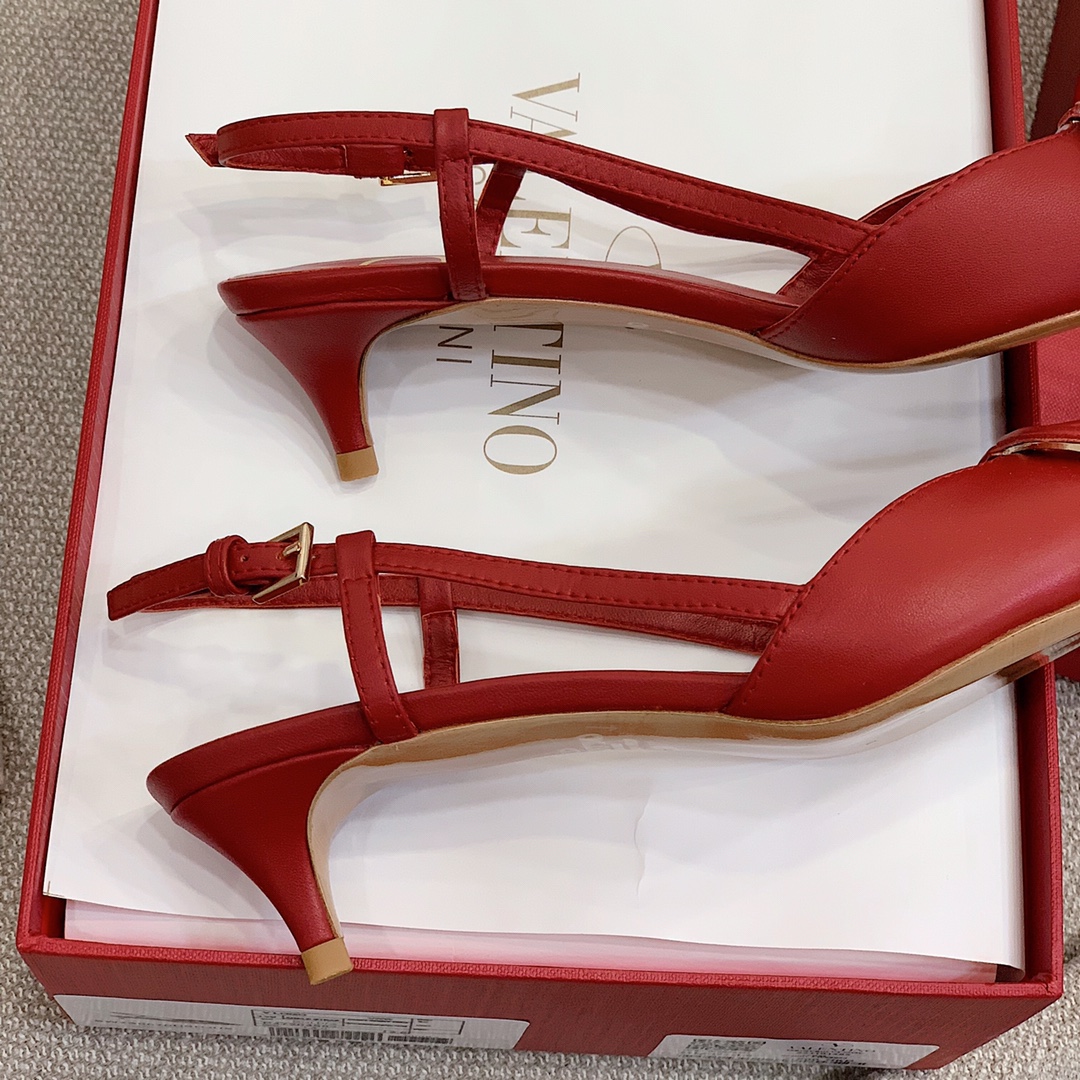 【Valentino】Valentino highest version of kitten heel sandals custom original top calfskin