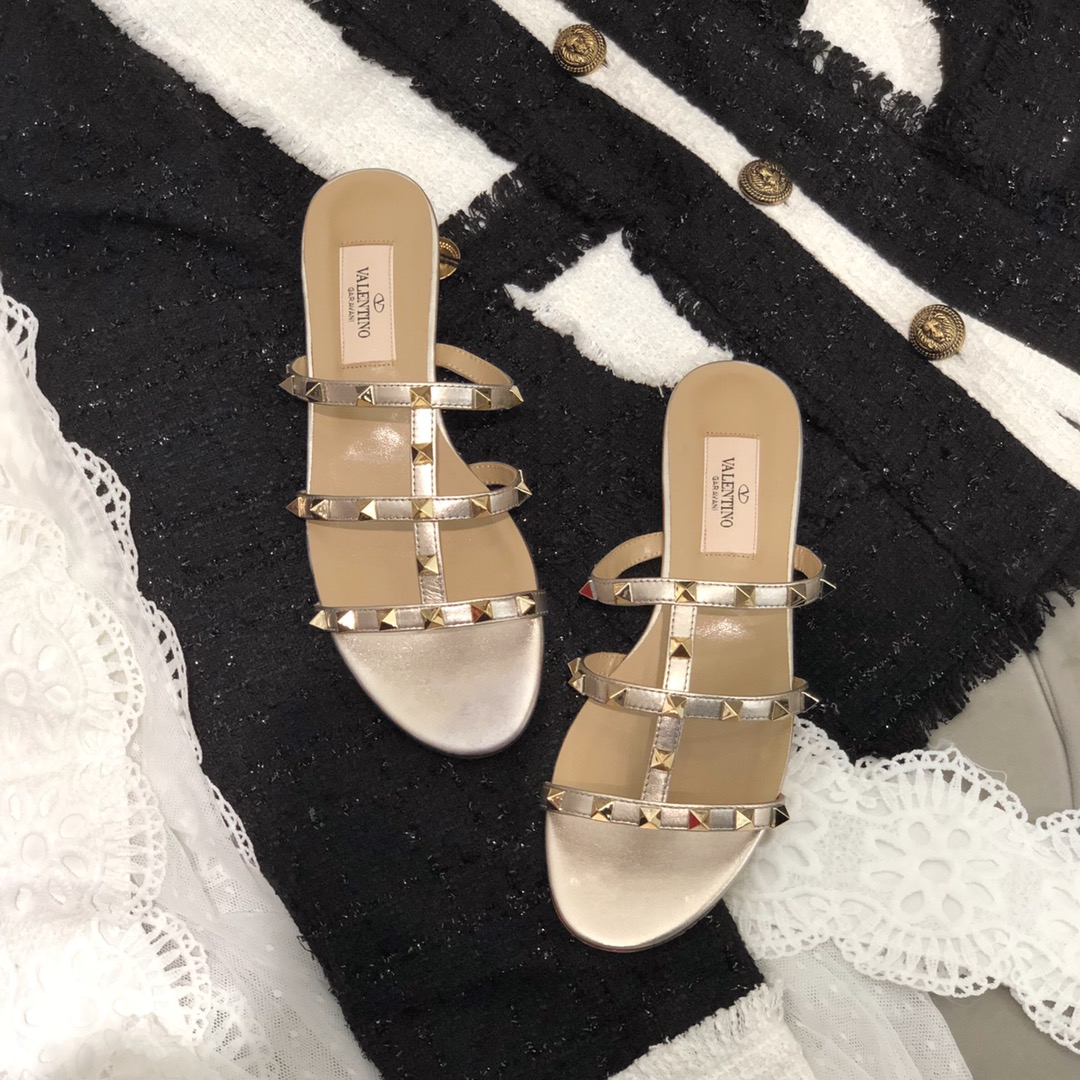 【Valentino】Valentino Top Edition Metallic Gunmetal 3 Strap Flat Slippers
