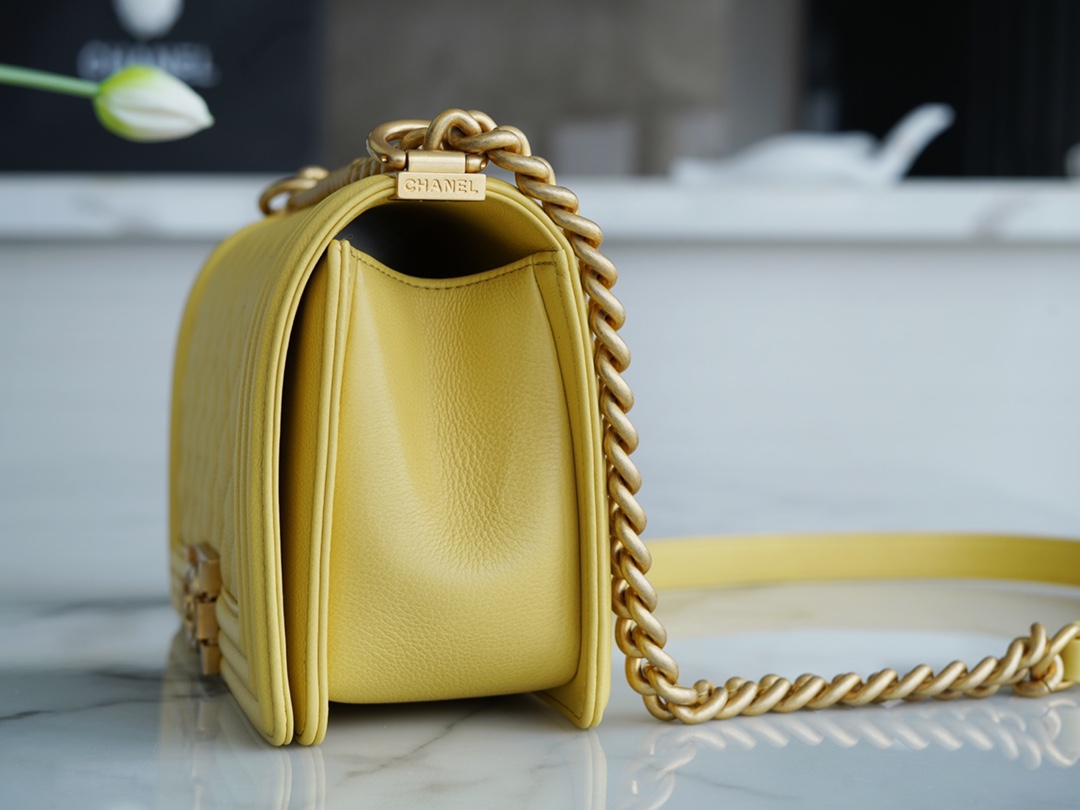 𝗖𝗵𝗮𝗻𝗲𝗹 𝗟𝗲𝗯𝗼𝘆  Original 