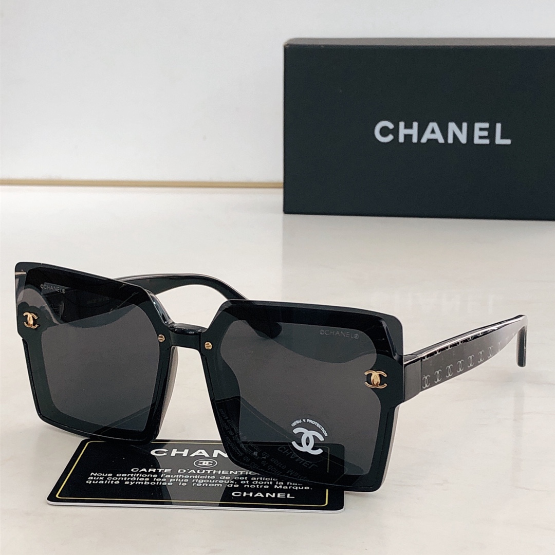 Chanel   CH7752