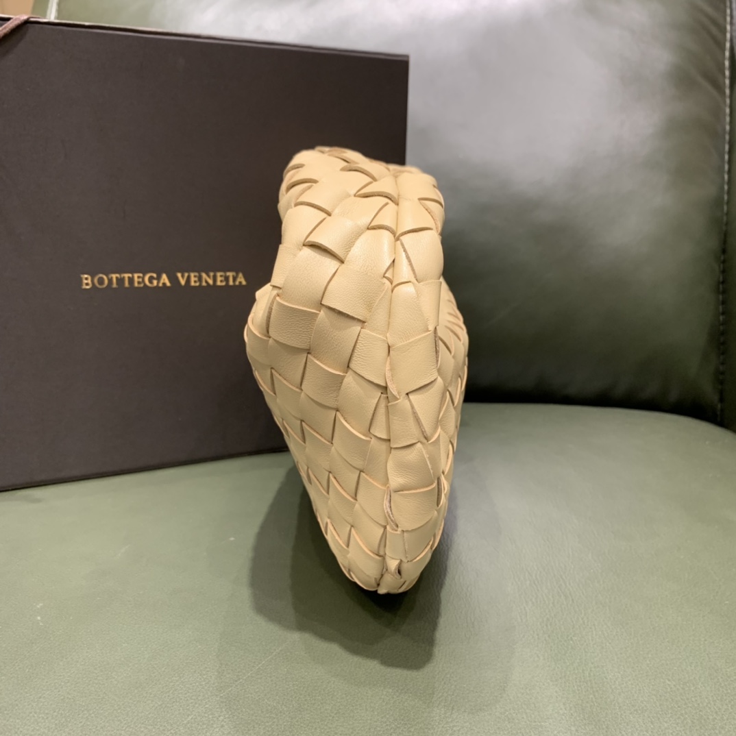 Bottega Veneta  🆕NEW🆕 JODIE #651876