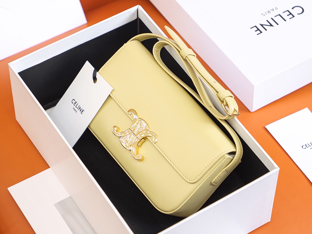 𝐂𝐞𝐥𝐢𝐧𝐞  𝐓𝐑𝐈𝐎𝐌𝐏𝐇𝐄 #194143