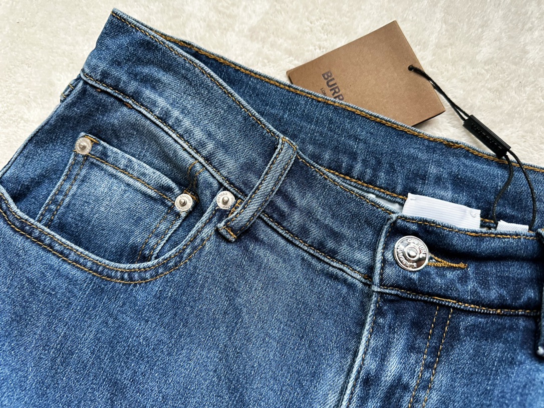 Burberry…New TB Print Straight Leg Jeans