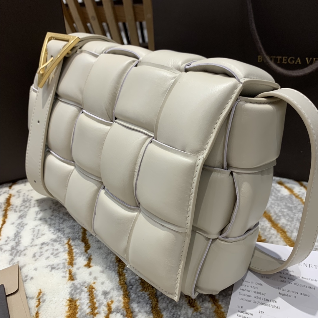 Bottega Veneta  PADDED  CASSETTE #591970