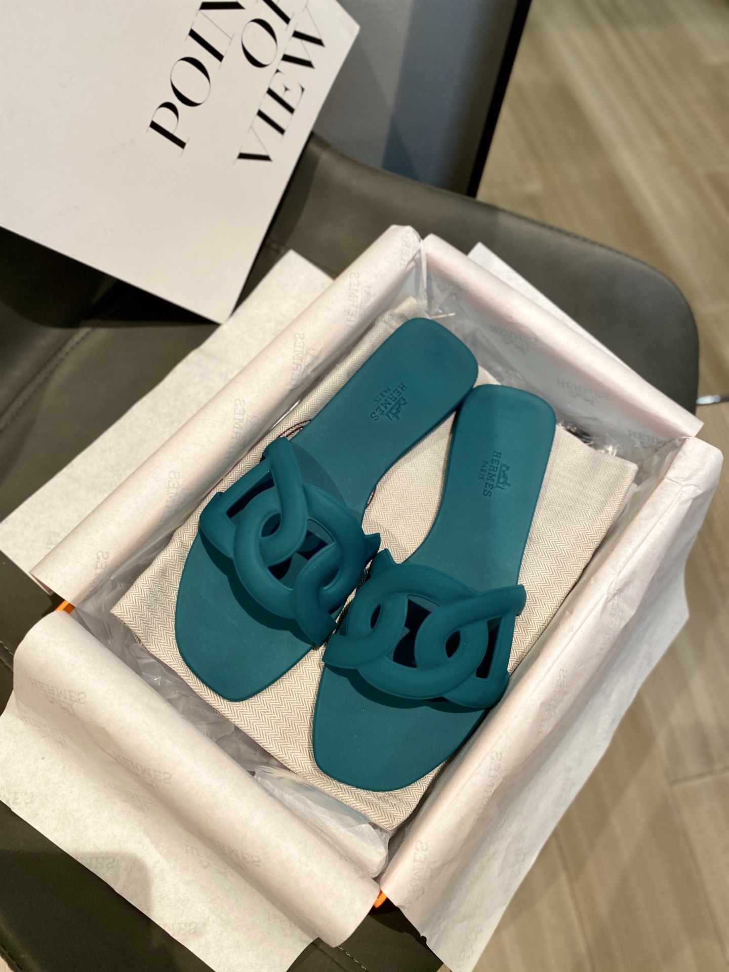 Hermes Pig Nose Classic Slippers