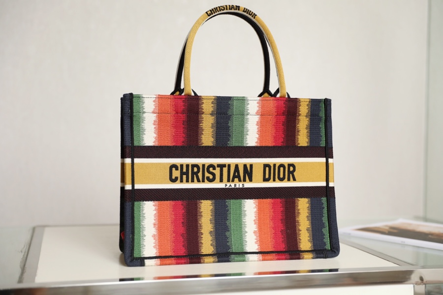 DIOR TOTE seven colorful stripes