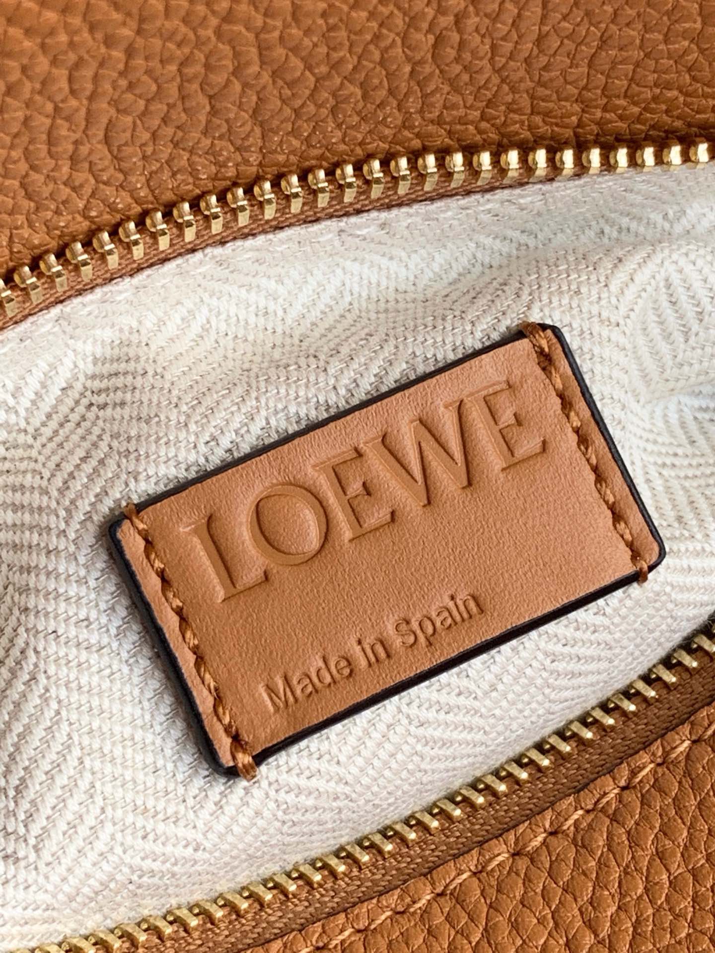 LOEWE Puzzle bag