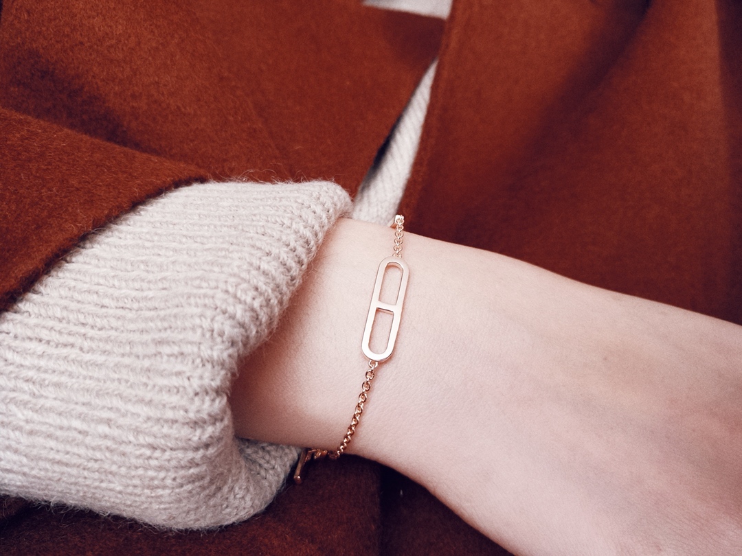 Hermes bracelet