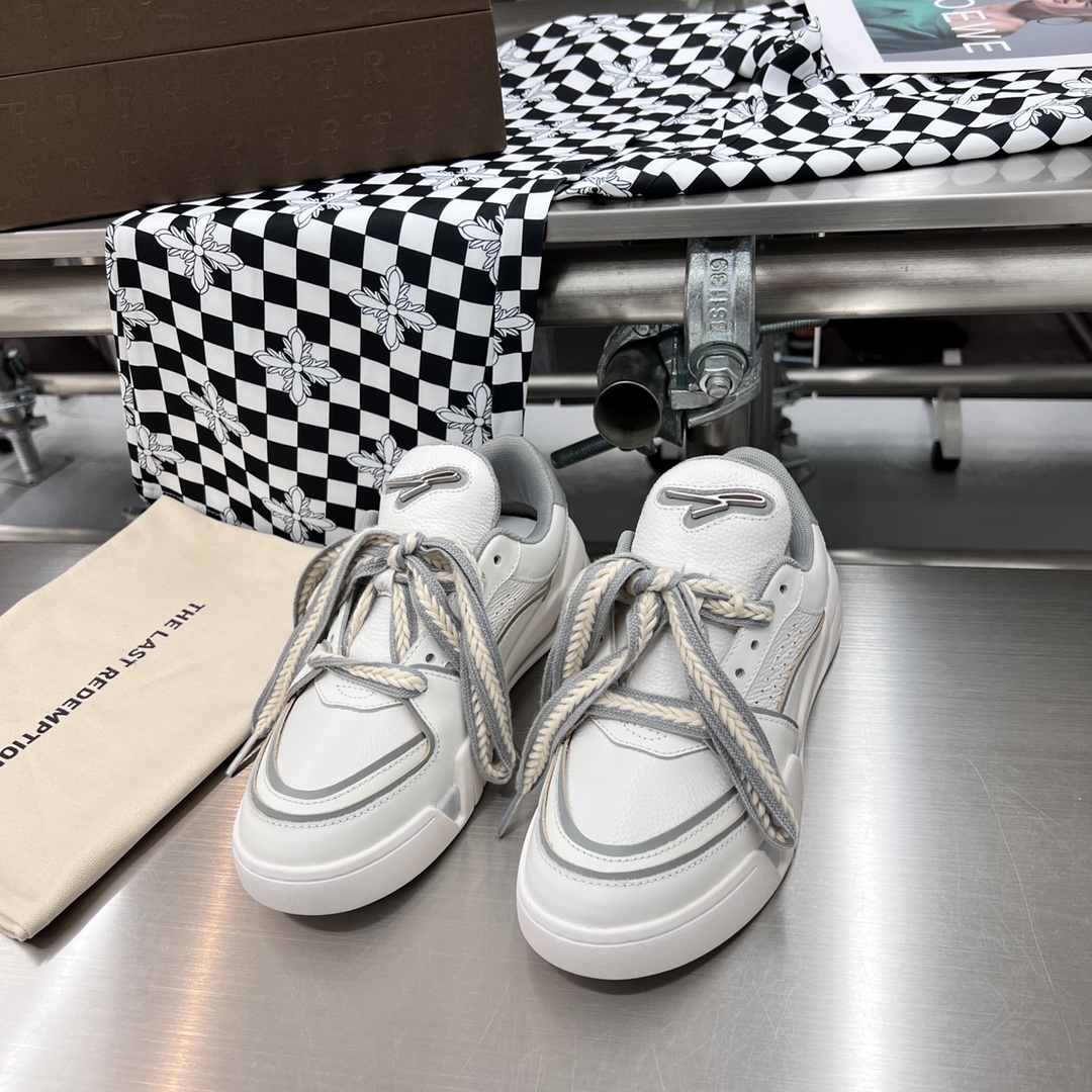 𝐓𝐇𝐄 𝐋𝐀𝐒𝐓 𝐑𝐄𝐃𝐄𝐌𝐏𝐓𝐈𝐎𝐍 ｜𝟐𝟎𝟐𝟐/𝐒𝐒 𝐧𝐞𝐰 Couple comic sense series Couple color blocking sports casual shoes