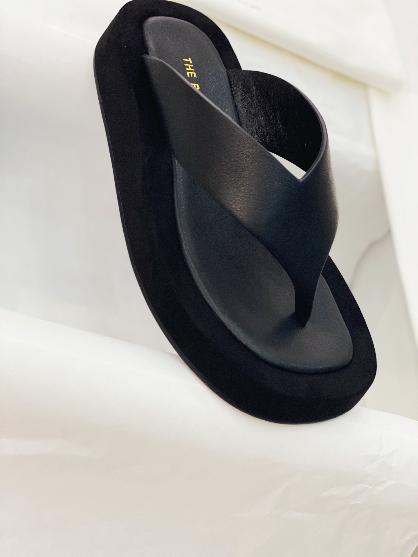 THE ROW | 𝟐𝟎𝟐𝟏/𝐒𝐒 𝐧𝐞𝐰 The row 2021 official website synchronization niche sexually cool wind thick bottom flip-flops