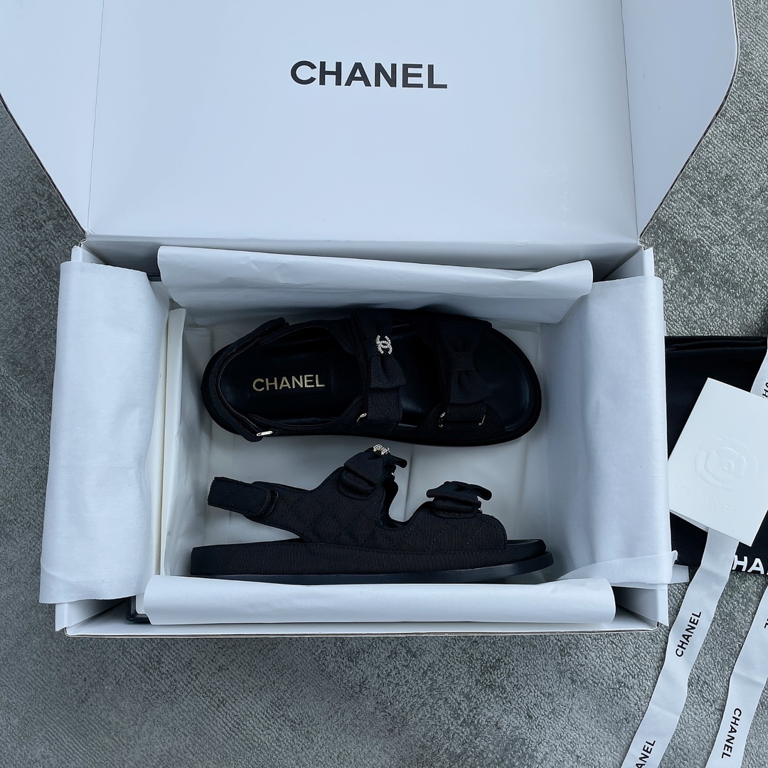 CHANEL new color bow sandals classic beach shoes every year the new color